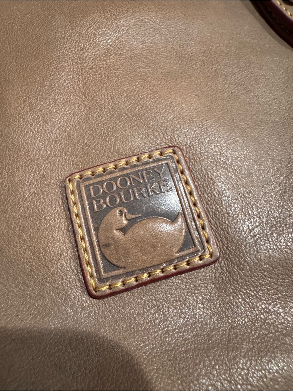 Leather handbag lot: Dooney and Bourke, Coach, Brahmin. - Picture 11 of 13